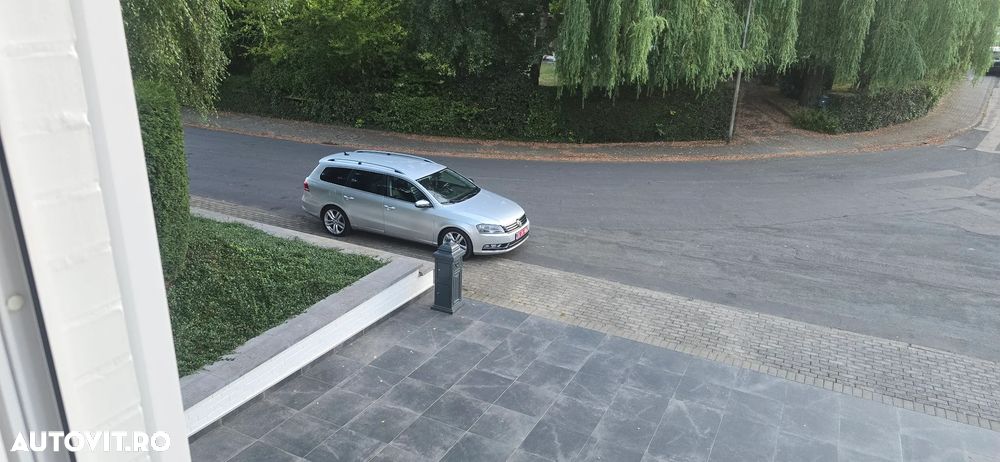 Volkswagen Passat 2.0 TDI DPF Highline - 7