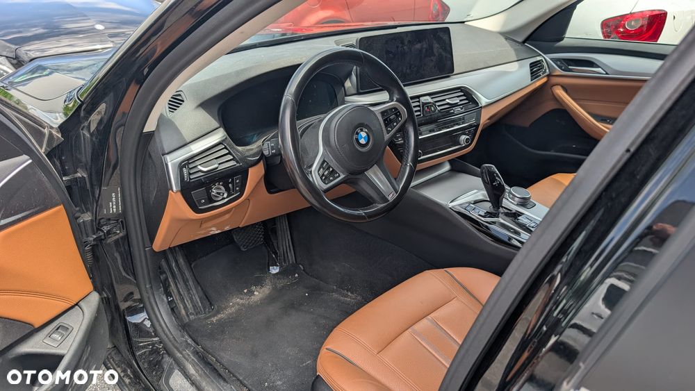 BMW Seria 5 540d xDrive Luxury Line - 7