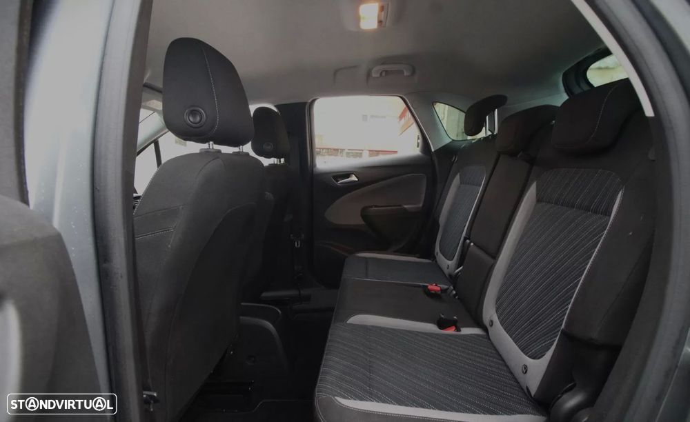 Opel Crossland X - 19