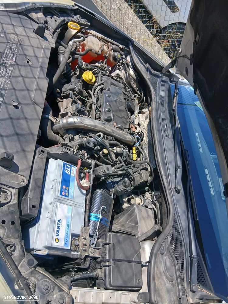 Renault Laguna Break 2.0 dCi GT 4Control - 6
