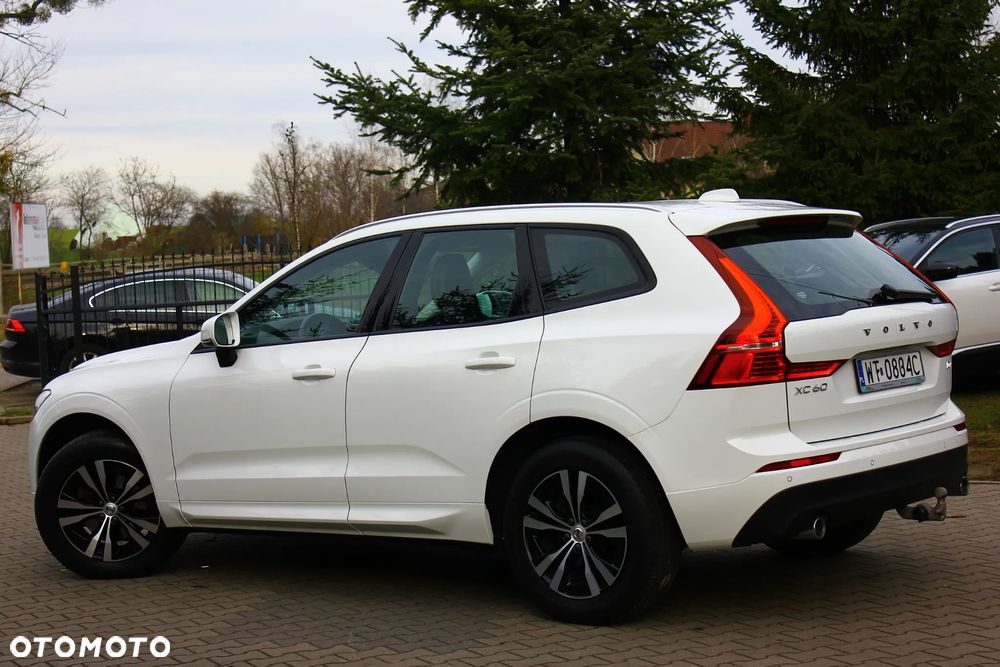 Volvo XC 60 D4 Momentum Pro - 7