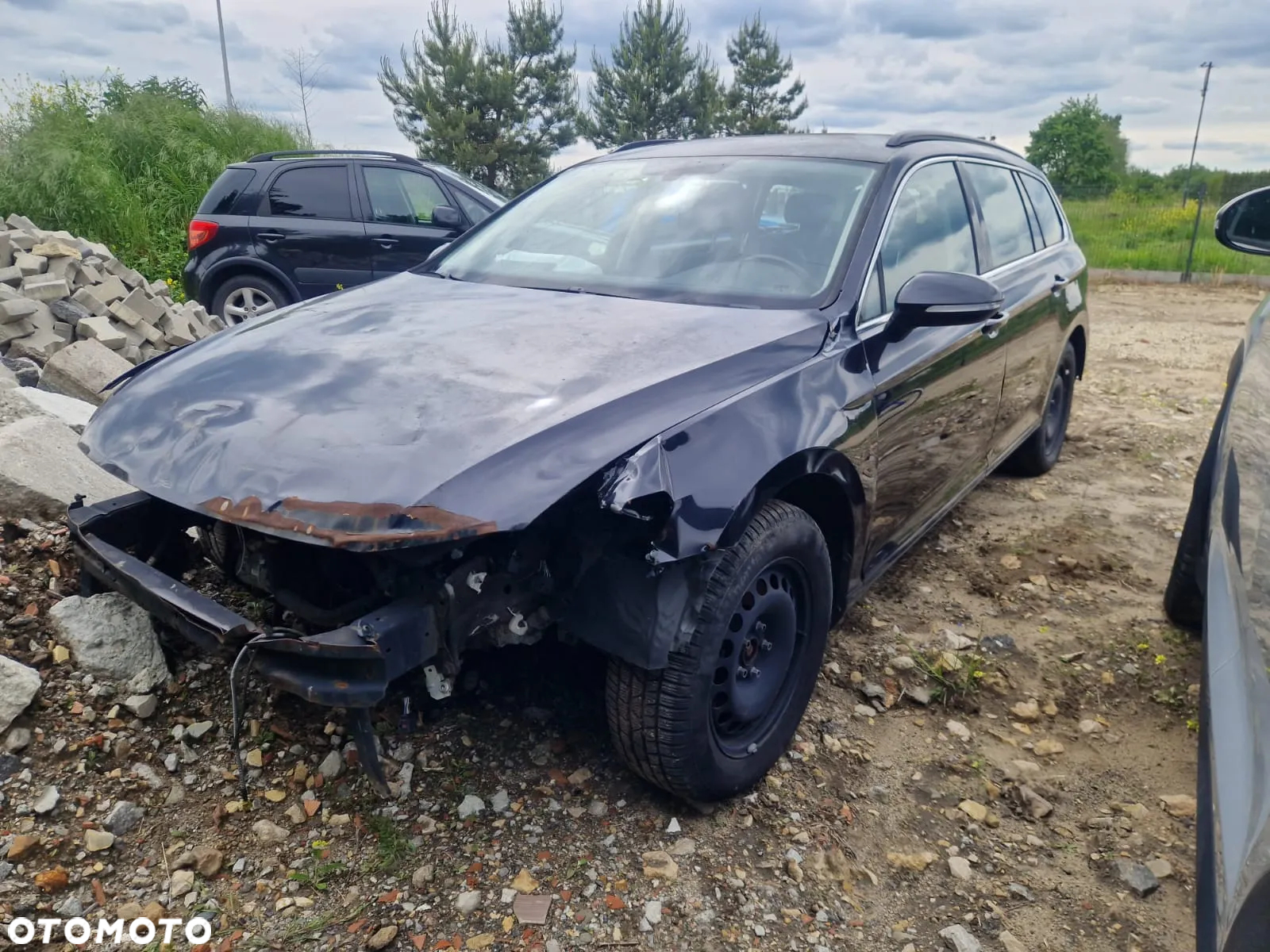 Volkswagen Passat 1.6 TDI BMT Trendline - 3