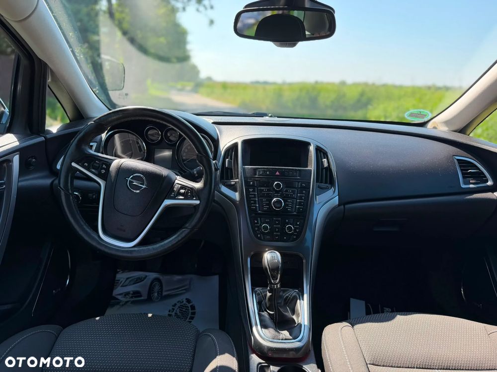 Opel Astra 2.0 CDTI Cosmo S&S - 15