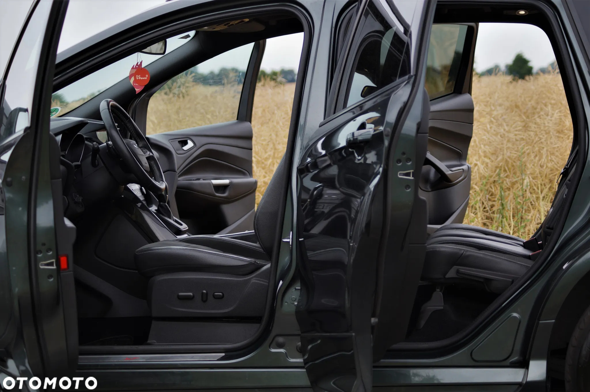 Ford Kuga - 24