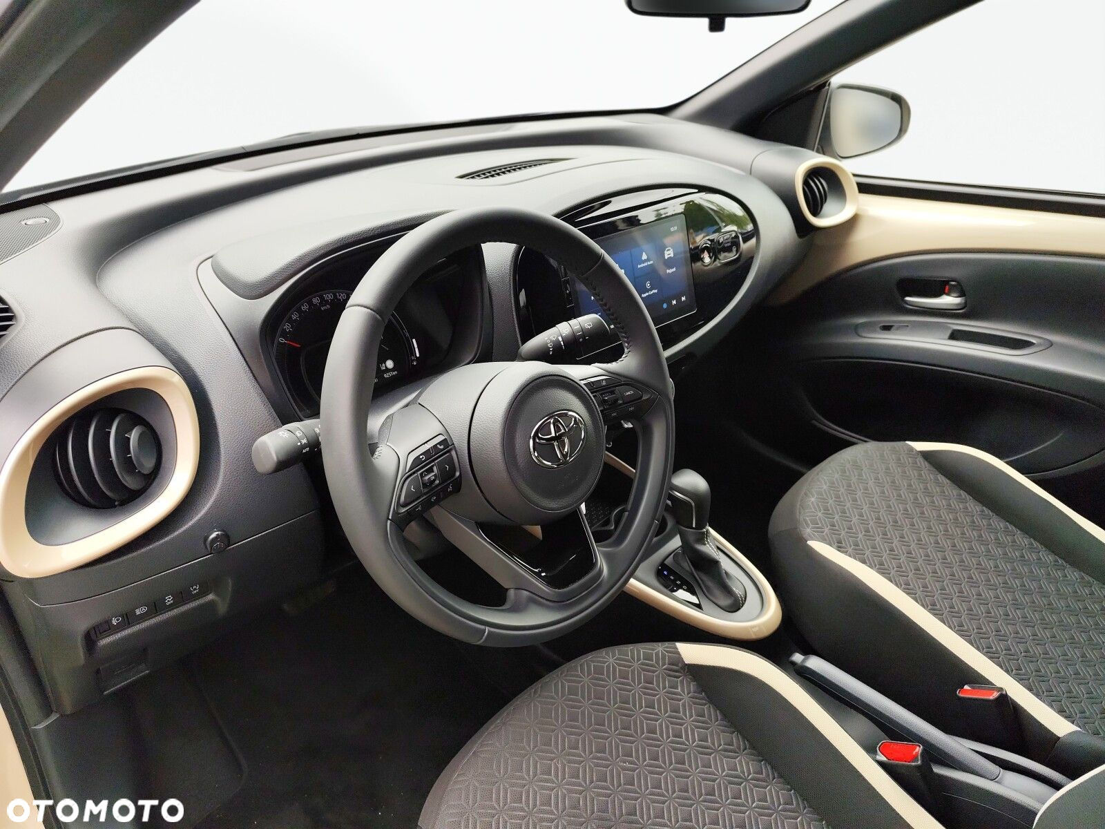 Toyota Aygo X - 9