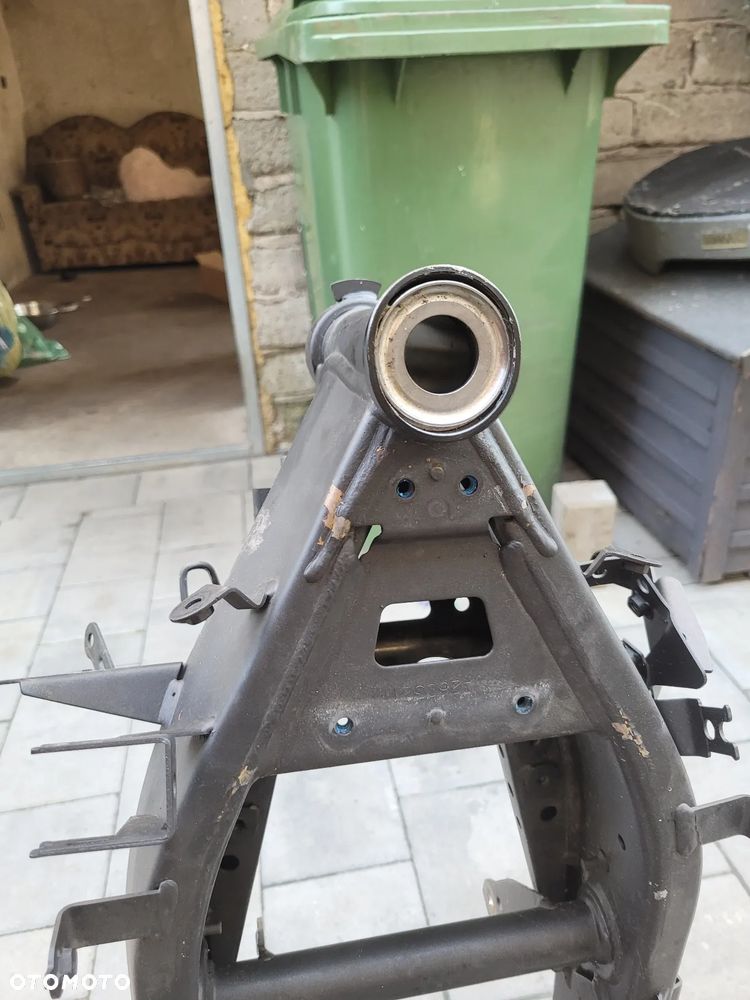 Rama z dokumentami Yamaha MT 125 2021 - 15