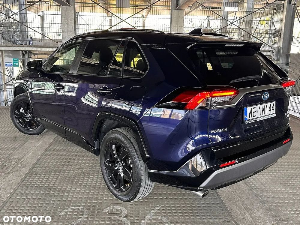 Toyota RAV4 - 3