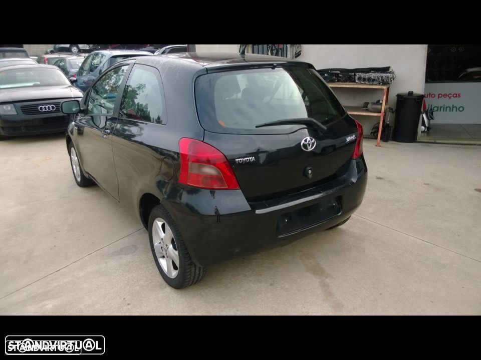 Toyota Yaris 2008 D4D para peças - 2