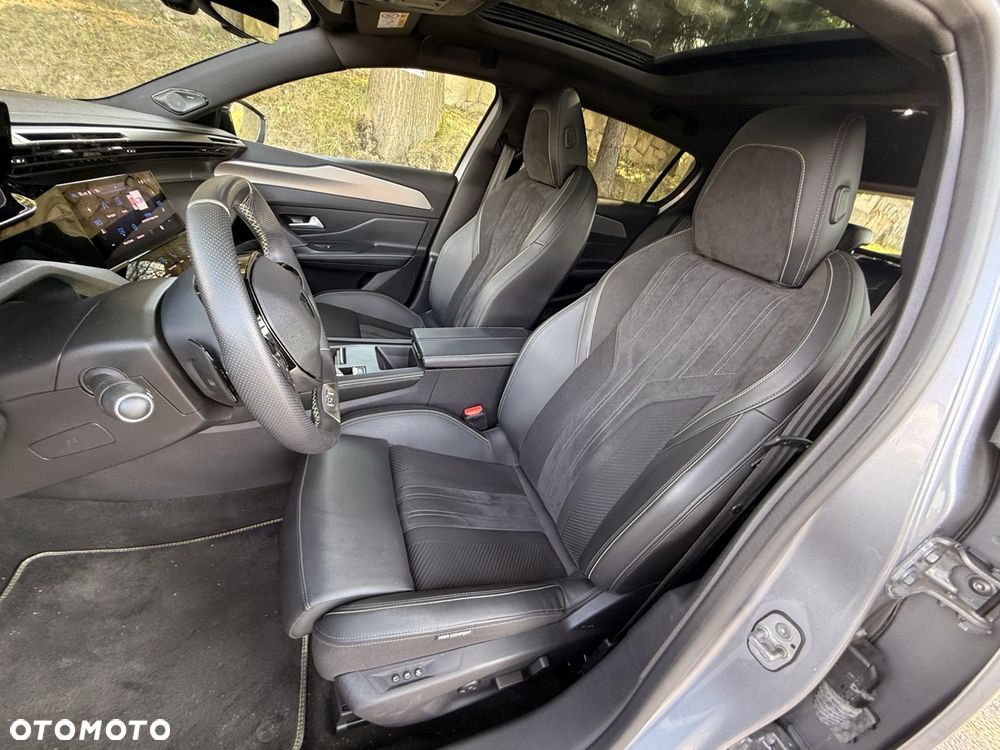 Peugeot 308 225 e-EAT8 GT - 23