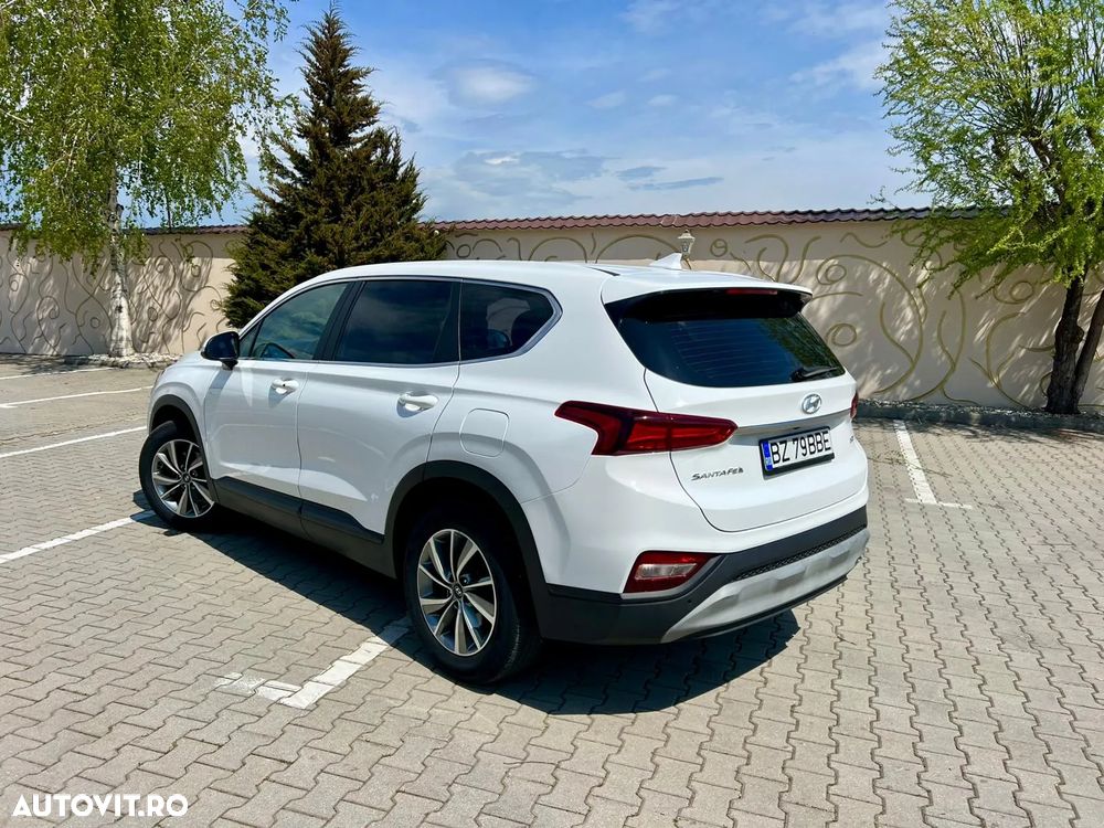 Hyundai Santa Fe - 5