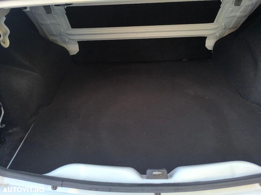 Dacia Logan 1.4 MPI Laureate - 8
