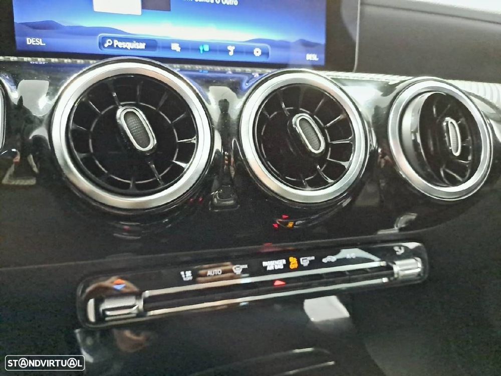 Mercedes-Benz CLA 180 - 23