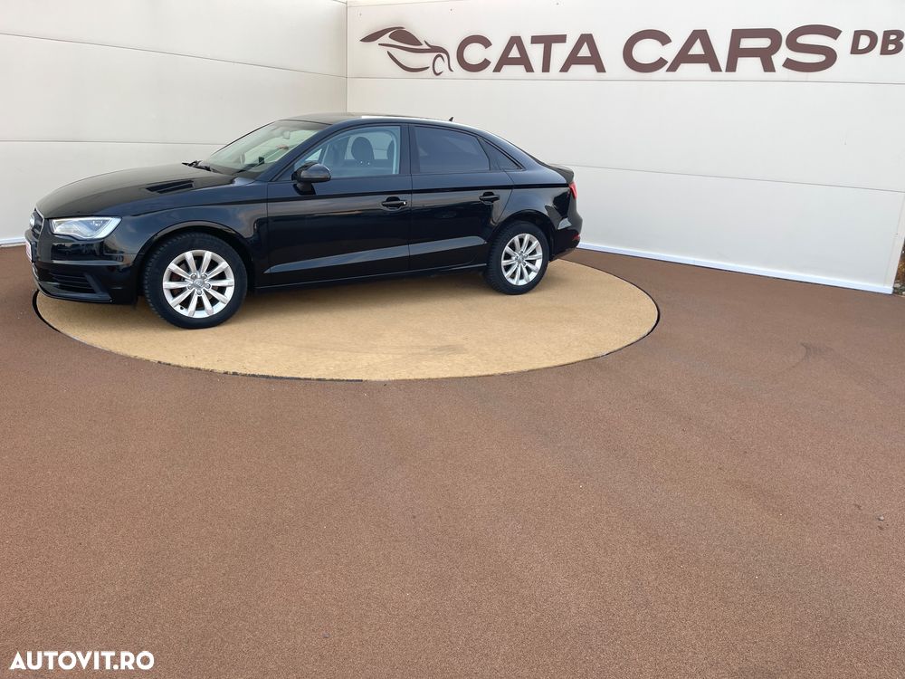 Audi A3 1.6 TDI (clean diesel) S tronic Ambiente - 6