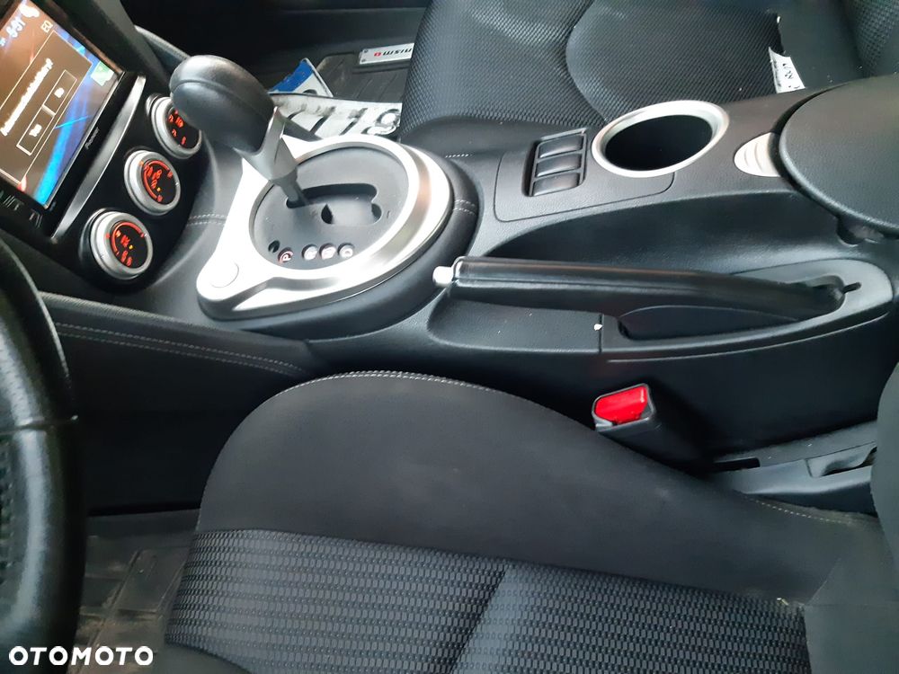 Nissan 370 Z - 13