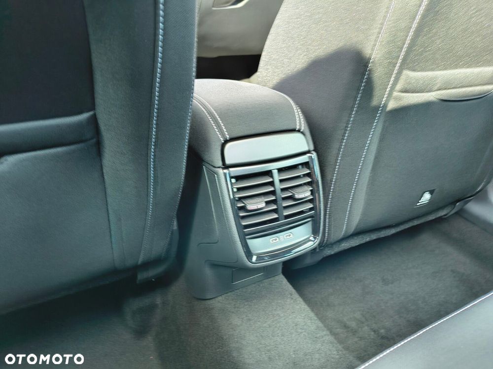 Skoda Kamiq 1.0 TSI Monte Carlo DSG - 19