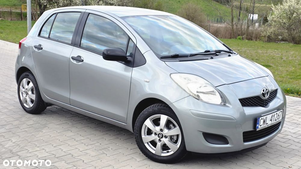 Toyota Yaris 1.33 Prestige - 3