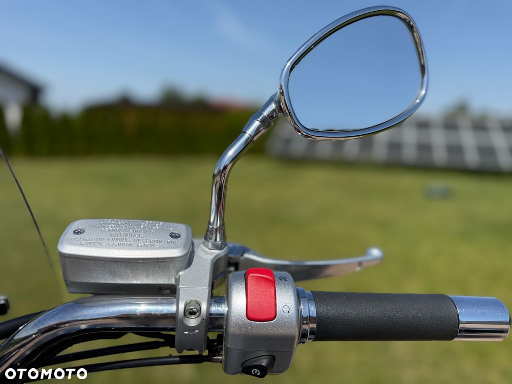 Suzuki Boulevard - 7