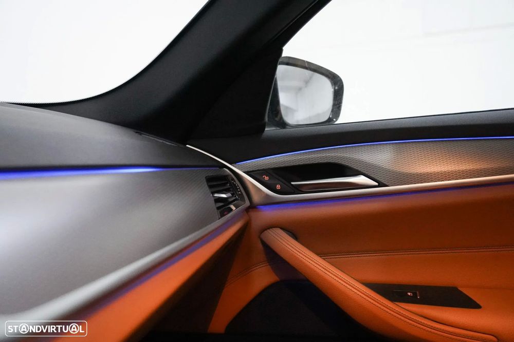 BMW 530 e iPerformance Pack M - 23