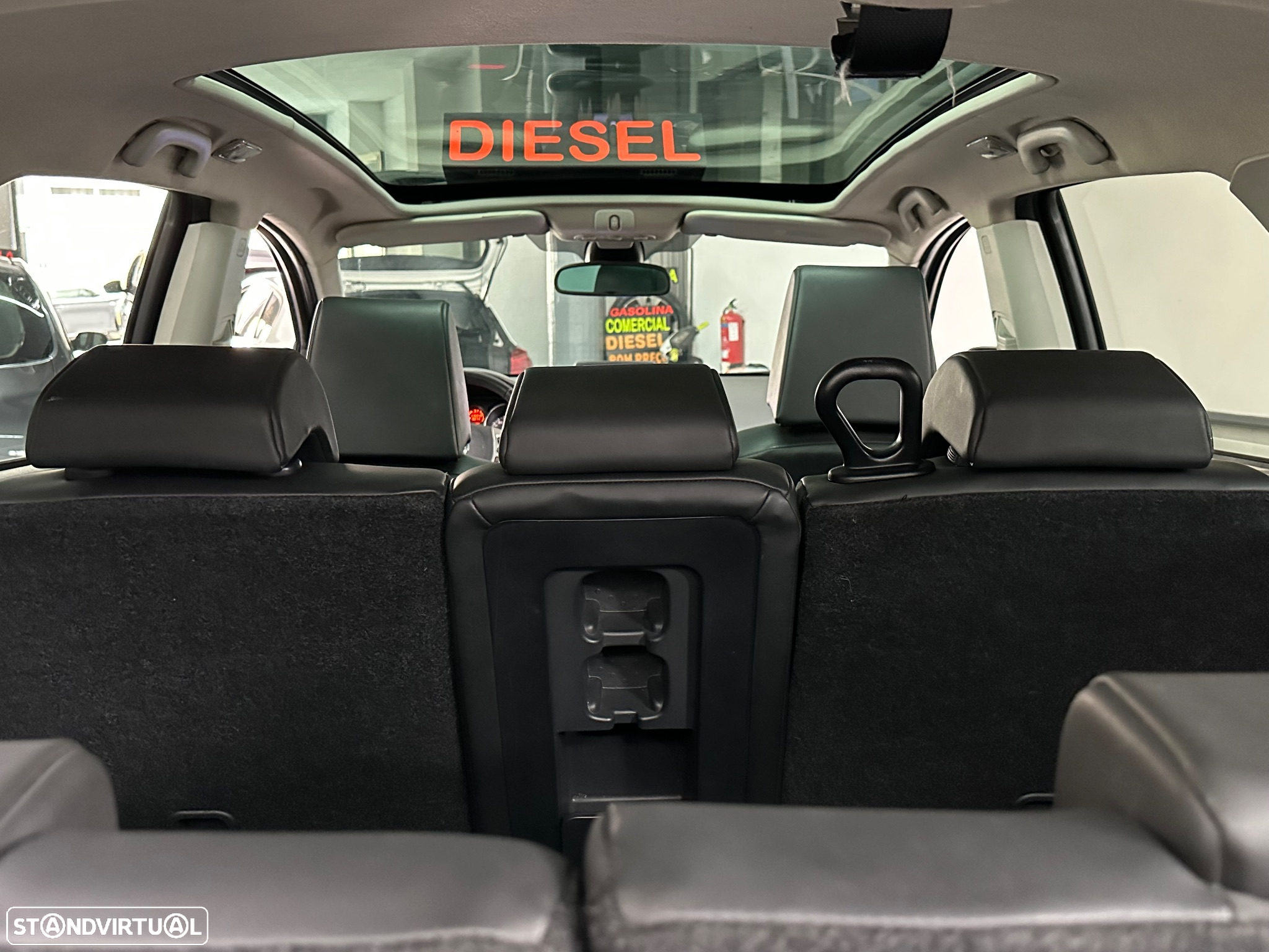 Nissan Qashqai +2 2.0 dCi Tekna Pele Preto +Navi - 10