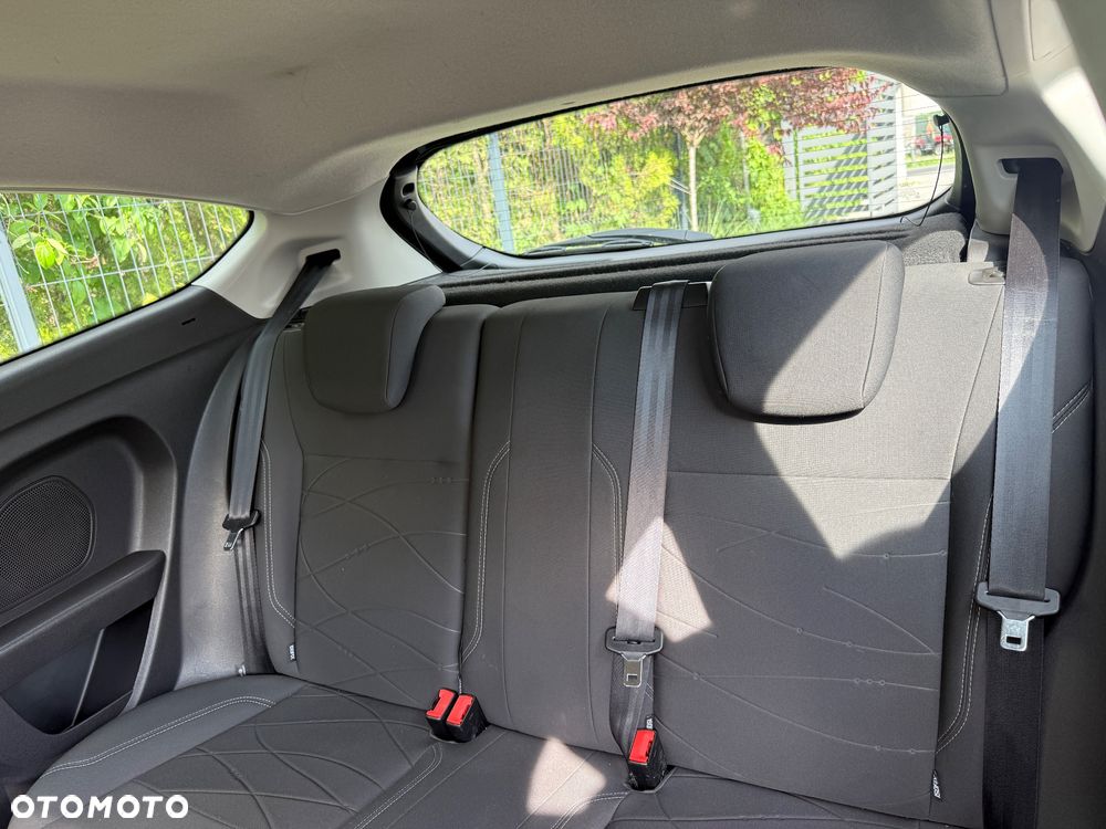 Ford Fiesta 1.25 Titanium - 30