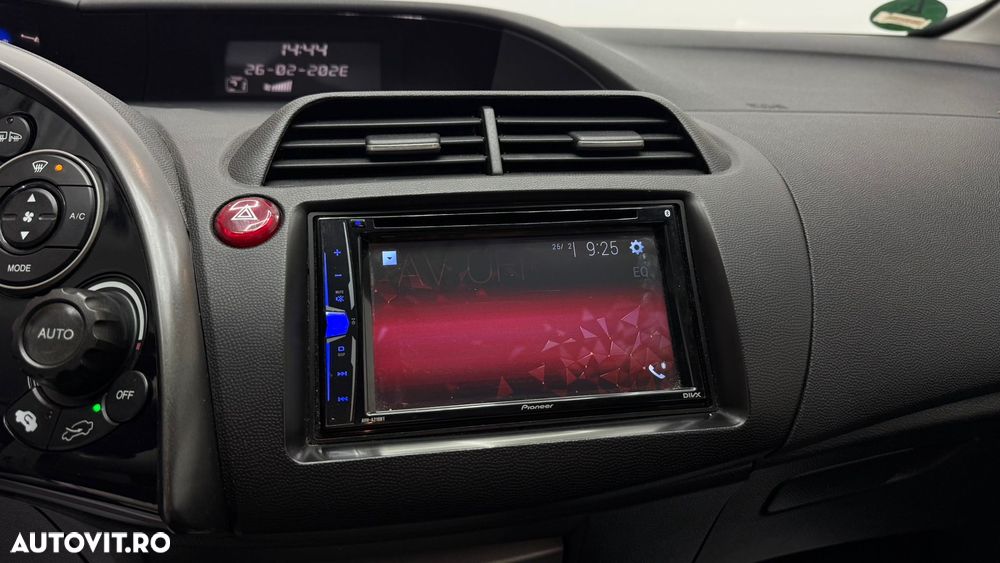 Honda Civic 1.8i-VTEC Sport - 19