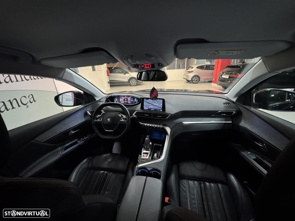 Peugeot 5008 BlueHDI 130 EAT8 Allure - 39