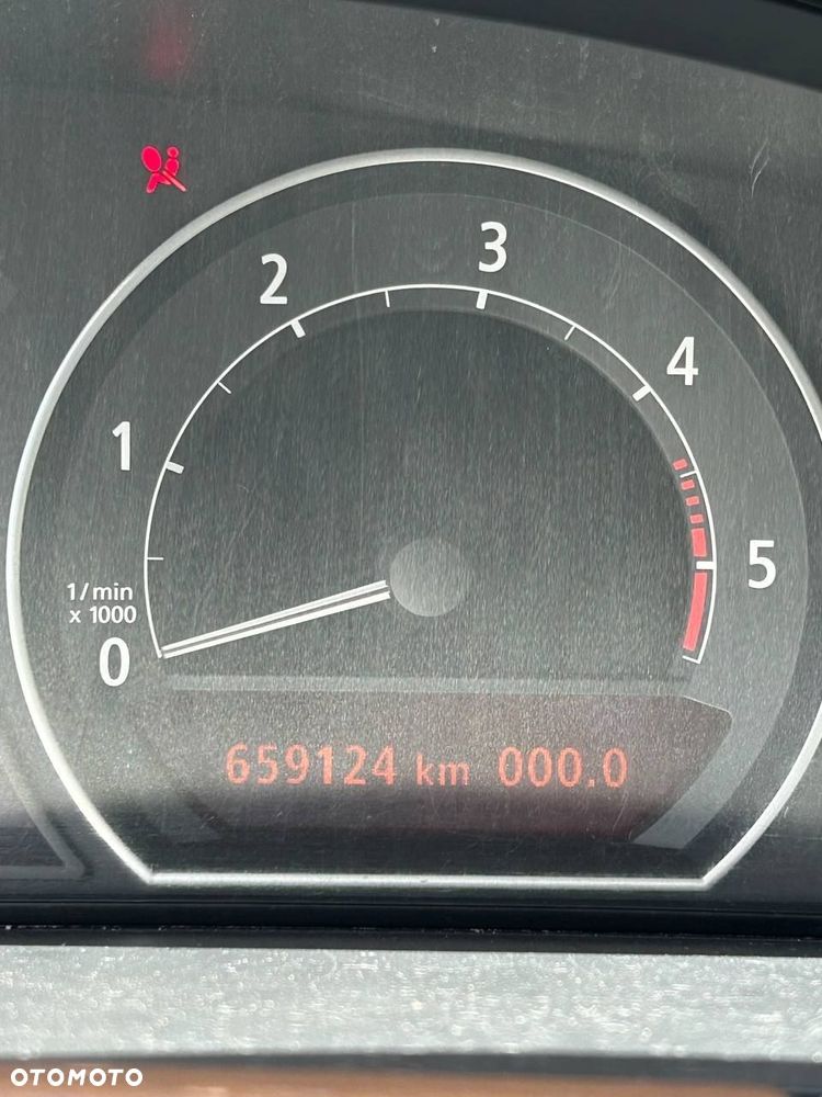 BMW Seria 7 730d - 29