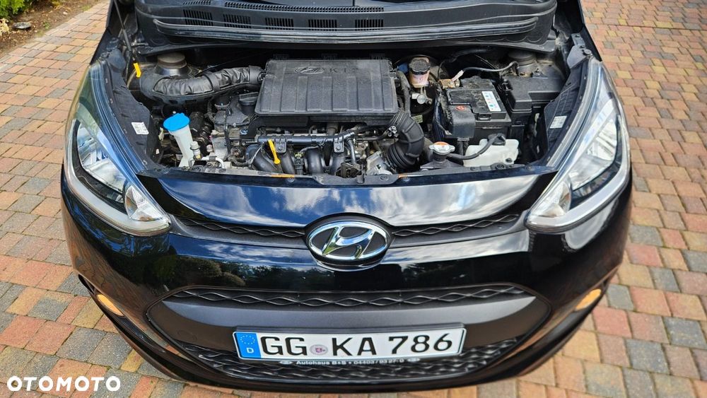 Hyundai i10 1.2 Black Line - 24