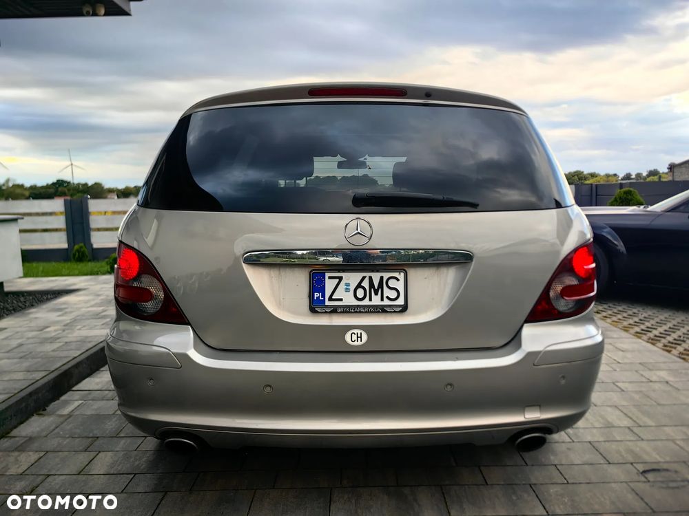 Mercedes-Benz Klasa R 500 L 4Matic 7G-TRONIC - 21