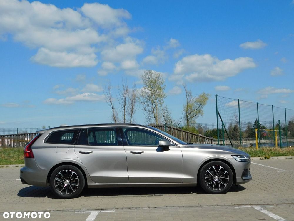 Volvo V60 D3 Momentum Pro - 3