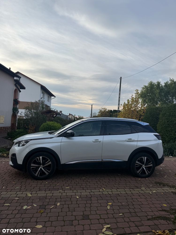 Peugeot 3008 2019 photo 3