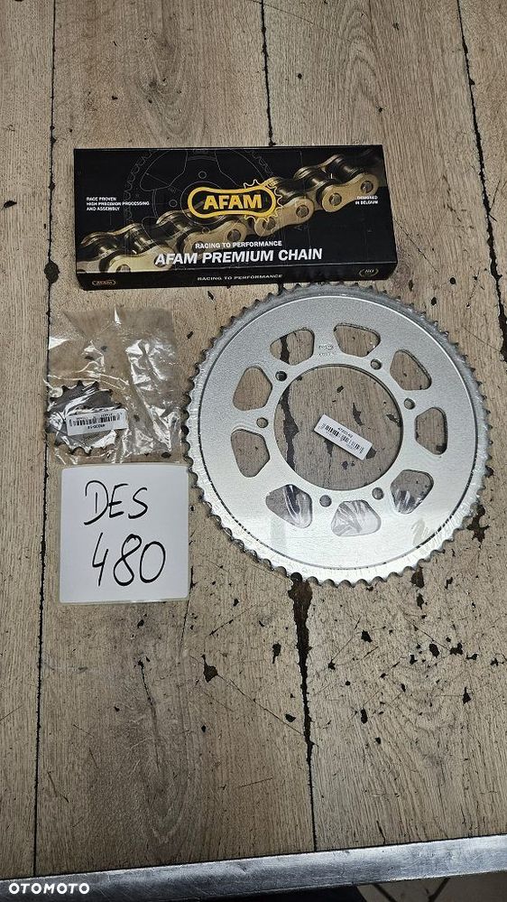 Zestaw napędowy AFAM łańcuch A428R1 zębatki 14/62 Aprilia SX125 - 1