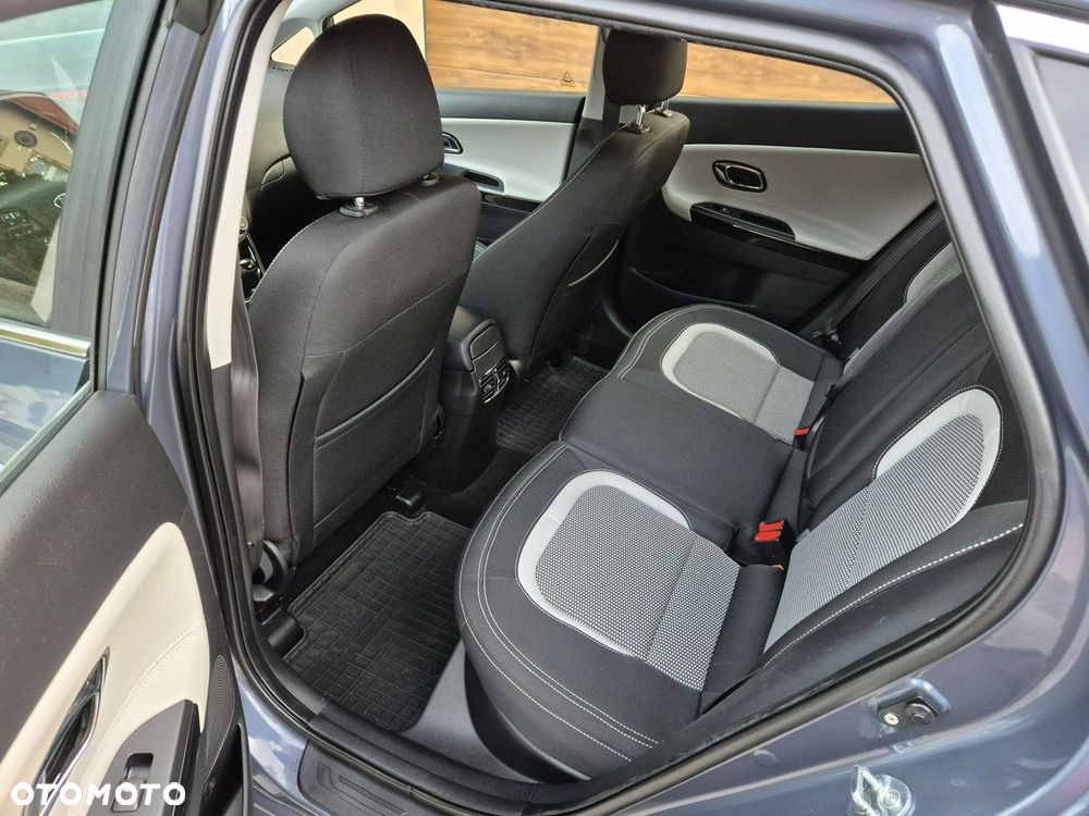 Kia Ceed - 14