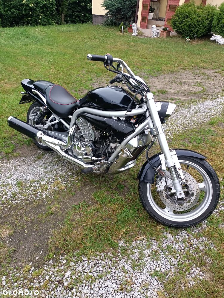 Hyosung GV - 1