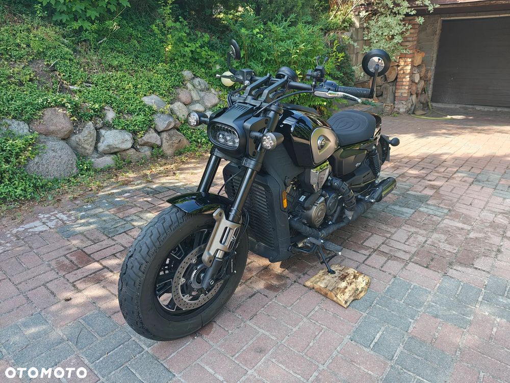 QJMOTOR SRV 600V - 1