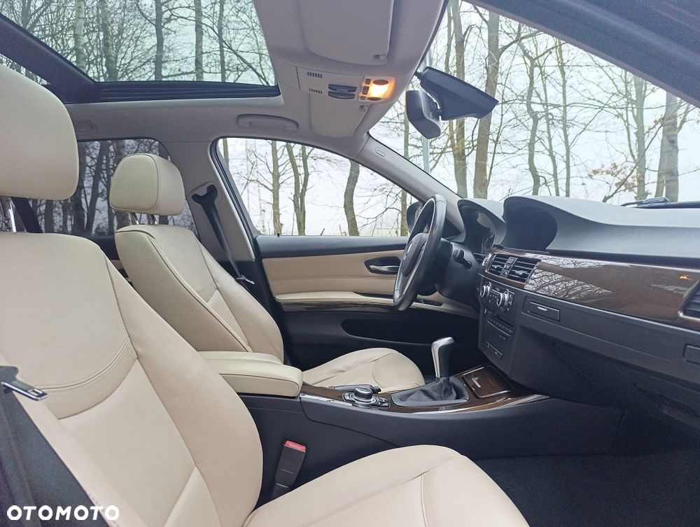 BMW Seria 3 - 22