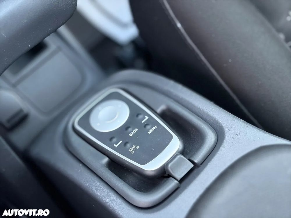 Renault Kangoo dCi 110 FAP Grand - 12