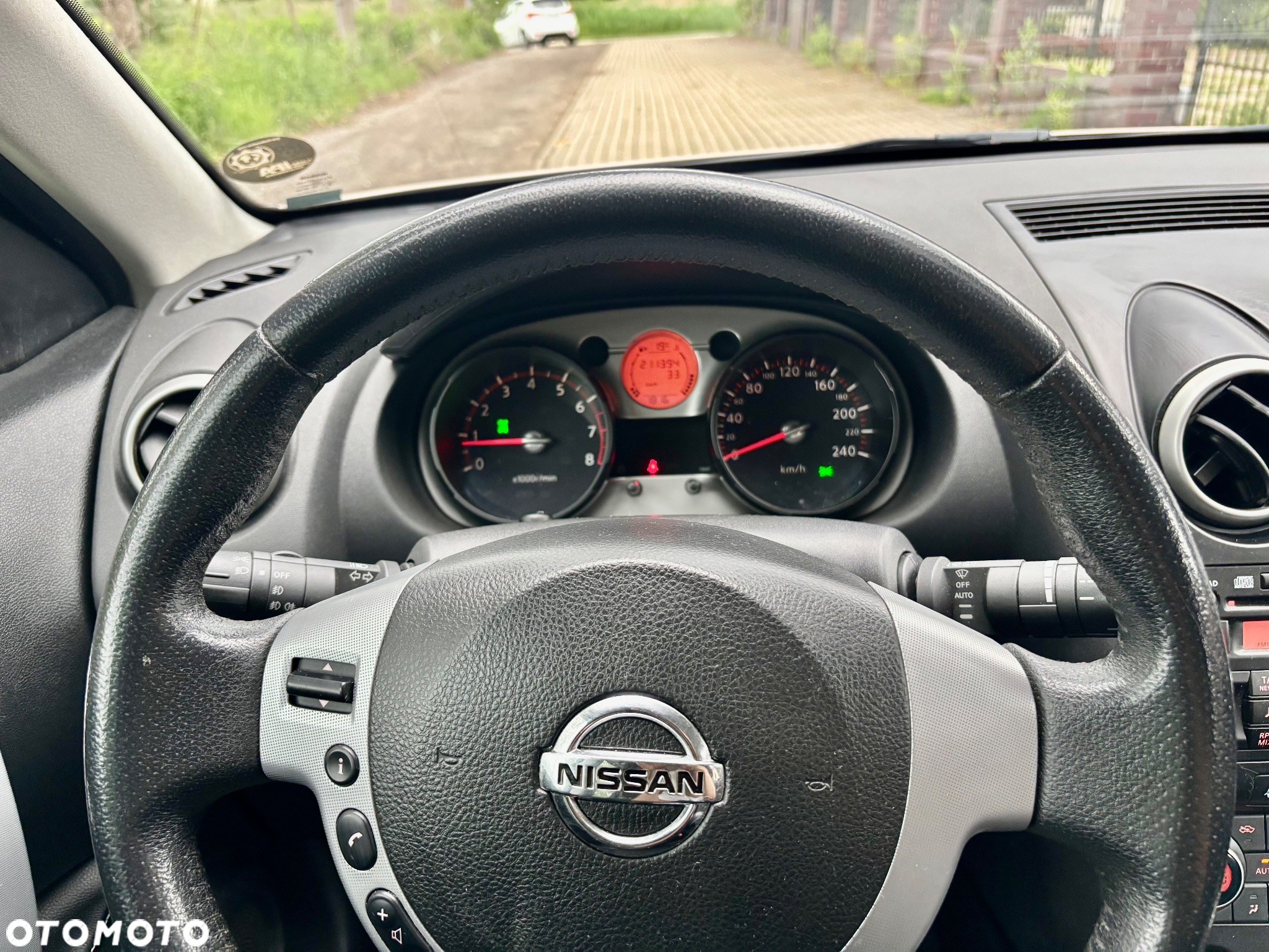 Nissan Qashqai 2.0 4x4 Tekna - 17