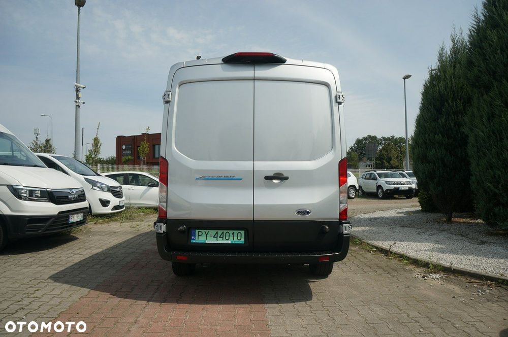 Ford Transit - 6