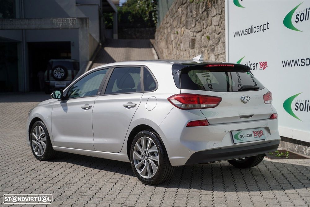 Hyundai i30 1.6 CRDi Blue GO! - 3