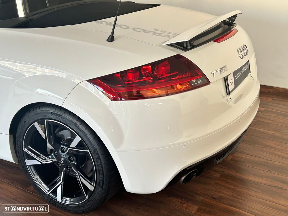 Audi TT Roadster 2.0 TFSi S-line - 29