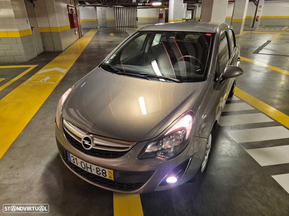 Opel Corsa 1.2 Connect - 4