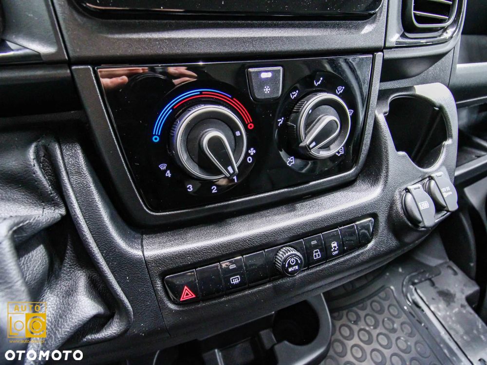 Fiat DUCATO MAXI FURGON L2H2 - 18