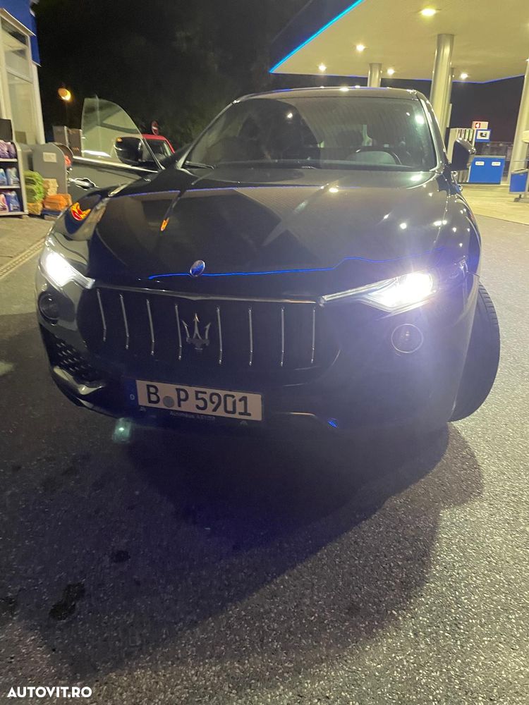 Maserati Levante S Q4 - 4