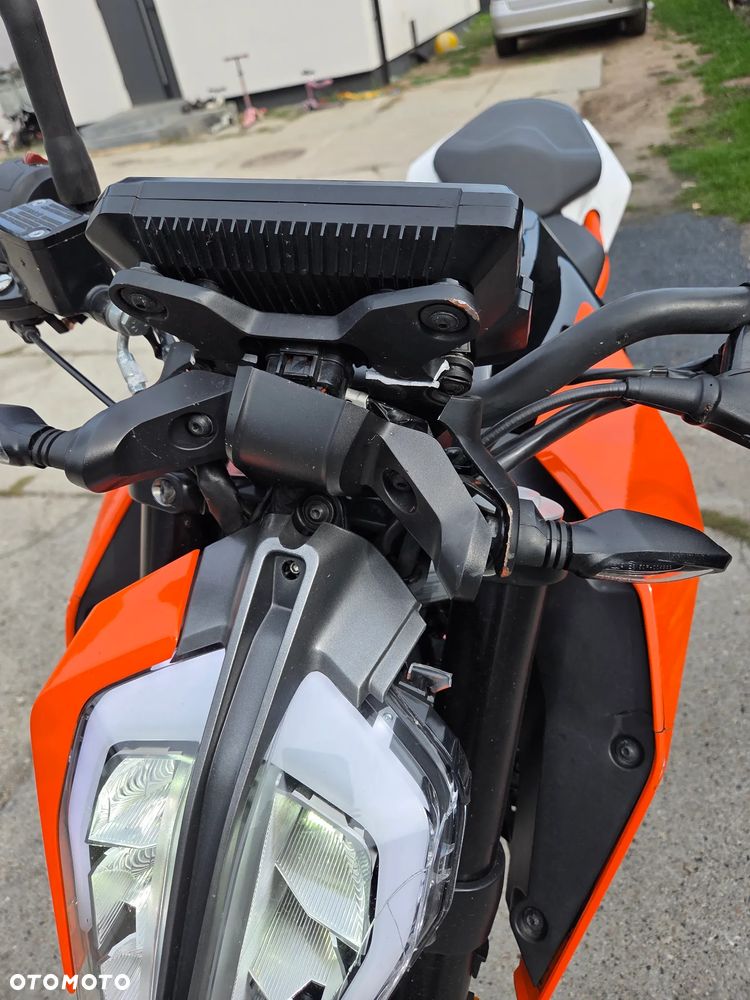 KTM Duke 125 - 8