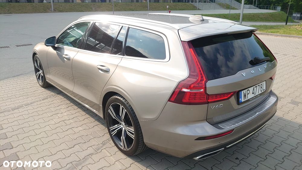 Volvo V60 D4 Inscription - 4