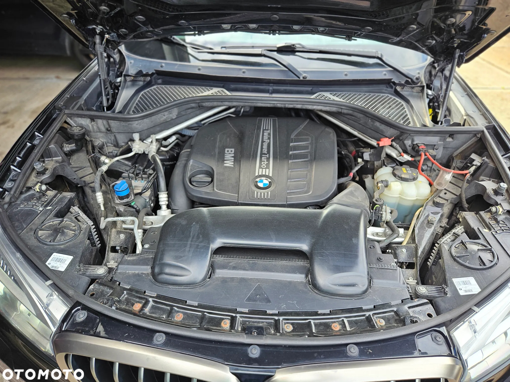 BMW X6 xDrive40d - 27