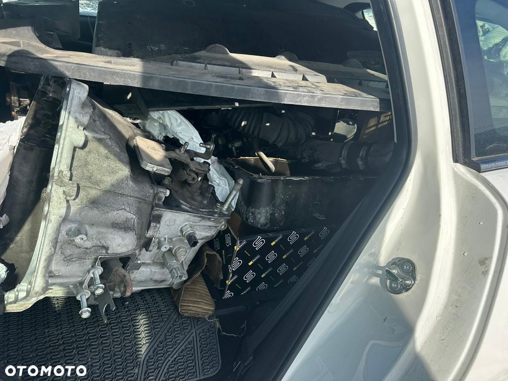 Mazda 6 2.2 SKYACTIV-D Center-Line - 6