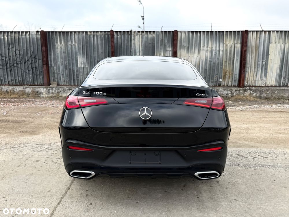 Mercedes-Benz GLC 300 d 4Matic 9G-TRONIC Edition AMG Line - 8