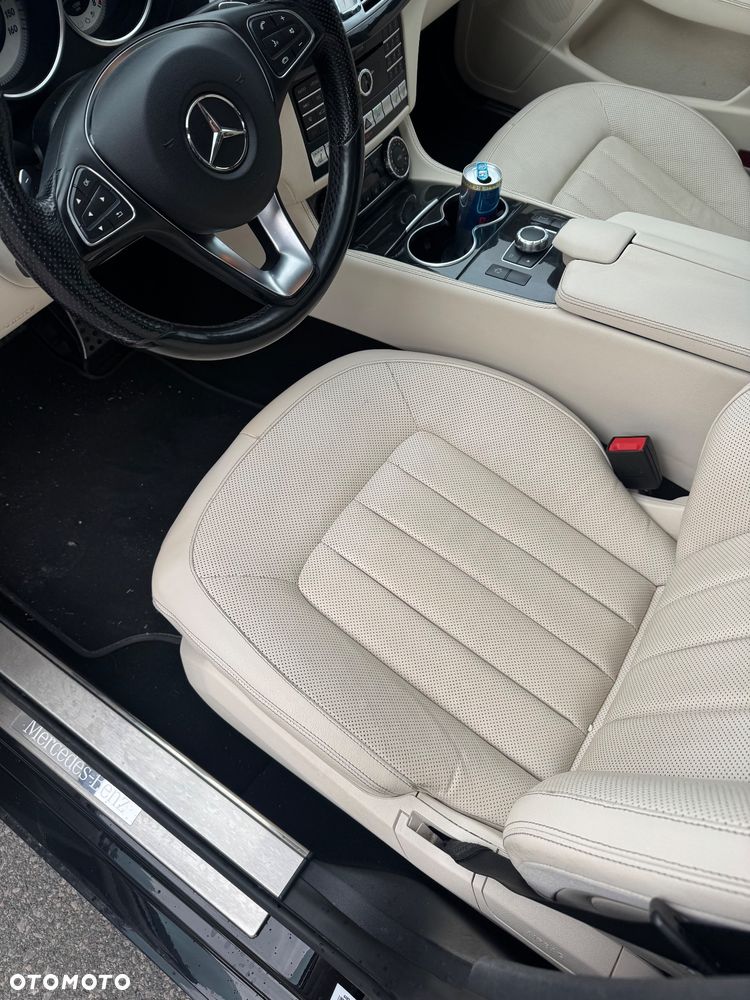 Mercedes-Benz CLS 500 4Matic 7G-TRONIC - 13